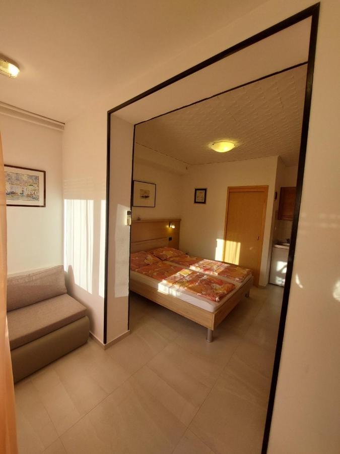 أوماغ Apartmani Gamboc + Experience And Discounts المظهر الخارجي الصورة